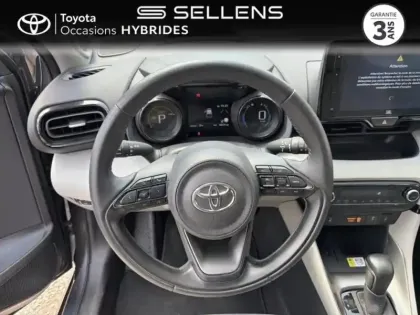 Photo 8 Toyota Yaris  116h Iconic 5p MY22