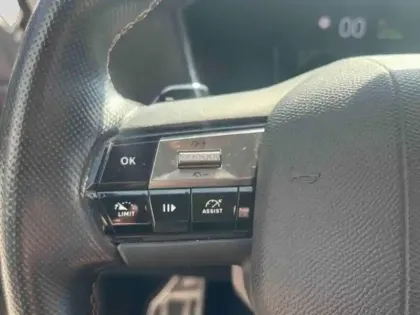 Photo 14 DS DS 4  E-TENSE 225ch Performance Line