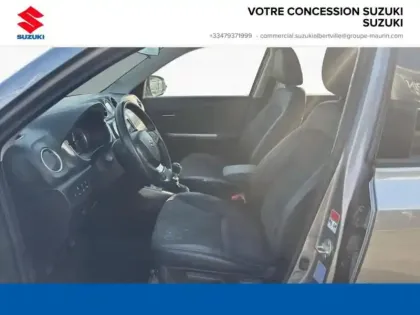 Photo 9 Suzuki Vitara  1.4 Boosterjet Hybrid 129ch Style Allgrip