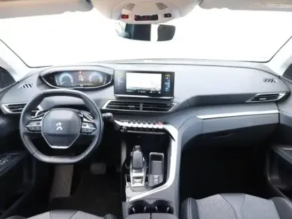Photo 7 Peugeot 3008  Plug-in Hybrid 225ch Allure Pack e-EAT8