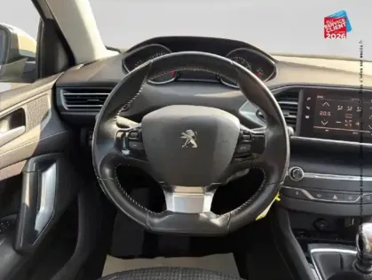 Photo 11 Peugeot 308  1.2 PureTech 110ch E6.c S&S Active Business 108g