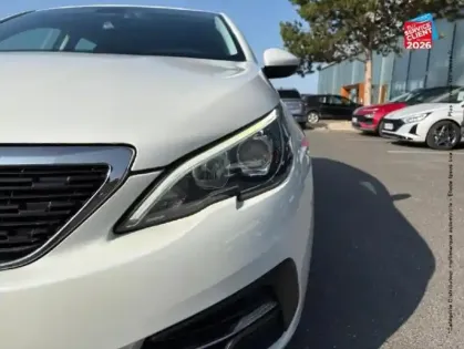 Photo 27 Peugeot 308  1.2 PureTech 110ch E6.c S&S Active Business 108g