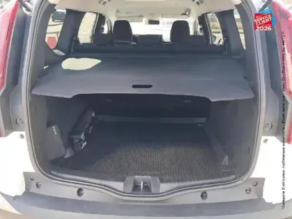 Photo 13 Dacia Jogger  1.6 hybrid 140ch Extreme 5 places