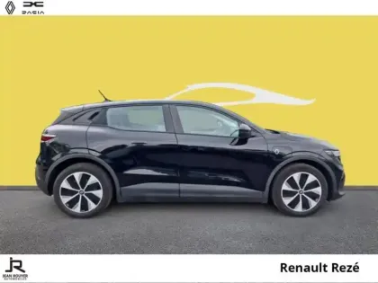 Photo 10 Renault Megane  E-Tech Electric EV60 130ch Evolution ER super charge