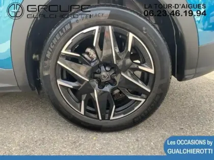 Photo 13 Peugeot 3008  1.2 Hybrid 136ch GT e-DCS6