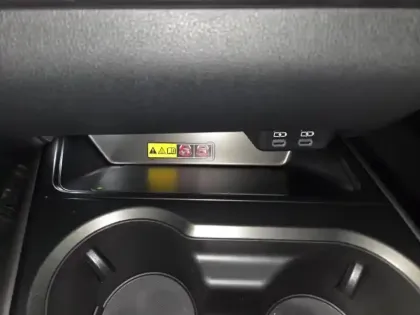 Photo 11 Lexus UX  300h Pack MY26