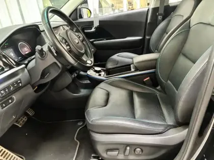 Photo 11 Kia Niro  1.6 GDi 105ch ISG + électrique 43.5ch Premium DCT6