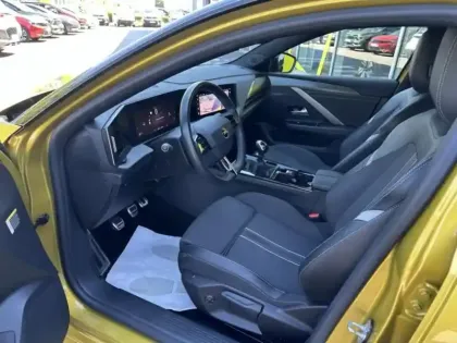 Photo 5 Opel Astra  1.2 Turbo 130ch GS