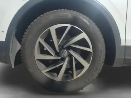 Photo 9 Volkswagen Tiguan  1.5 TSI EVO 150ch Connect Euro6d-T