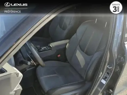 Photo 12 Lexus Lbx  1.5 136ch Cool 2WD