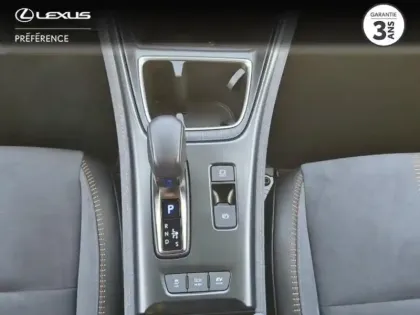 Photo 8 Lexus Lbx  1.5 136ch Cool 2WD