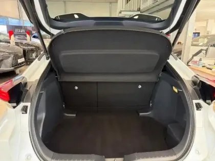 Photo 11 Toyota C-HR  2.0 Hybride 200ch Design NG23