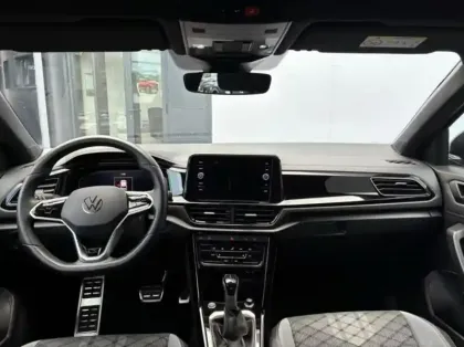 Photo 14 Volkswagen T-roc  1.5 TSI EVO 150ch R-Line DSG7