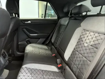 Photo 22 Volkswagen T-roc  1.5 TSI EVO 150ch R-Line DSG7
