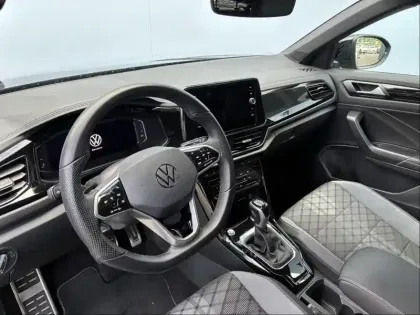 Photo 28 Volkswagen T-roc  1.5 TSI EVO 150ch R-Line DSG7