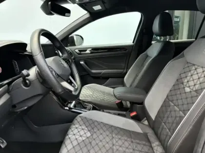 Photo 12 Volkswagen T-roc  1.5 TSI EVO 150ch R-Line DSG7