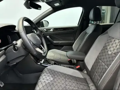 Photo 27 Volkswagen T-roc  1.5 TSI EVO 150ch R-Line DSG7