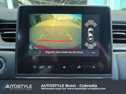 Photo 11 Renault Captur  1.6 E-Tech hybride rechargeable 160ch Intens -21
