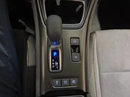 Photo 8 Lexus Lbx  1.5 136ch Cool 2WD