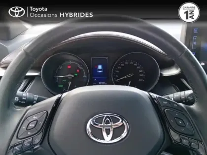 Photo 12 Toyota C-HR  122h Distinctive 2WD E-CVT
