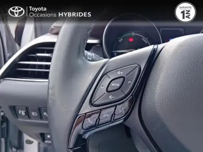 Photo 10 Toyota C-HR  122h Distinctive 2WD E-CVT