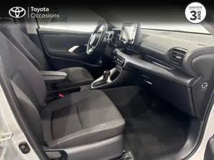 Photo 5 Toyota Yaris  116h Design 5p