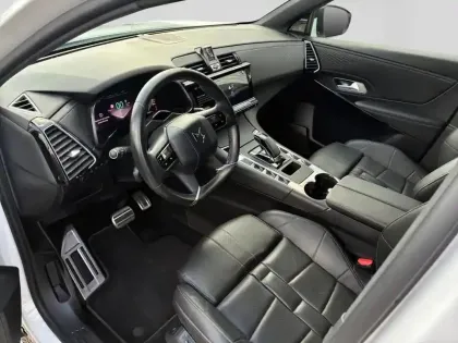 Photo 24 DS DS 7  E-TENSE 4x4 360ch La Premiere