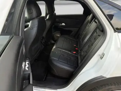 Photo 11 DS DS 7  E-TENSE 4x4 360ch La Premiere
