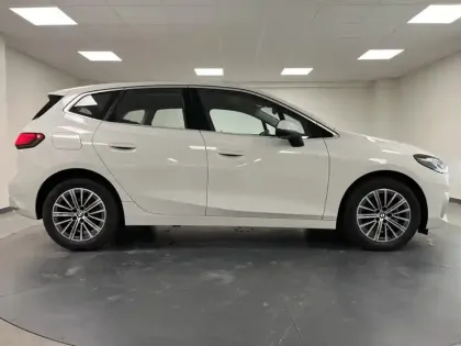 Photo 17 BMW Serie 2 Série 2 ActiveTourer 218d 150ch Luxury DKG7