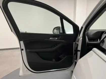 Photo 6 BMW Serie 2 Série 2 ActiveTourer 218d 150ch Luxury DKG7