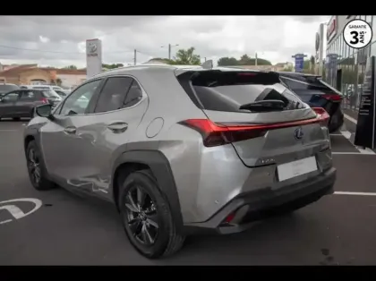 Photo 7 Lexus UX  250h 2WD Le Pack Technologie
