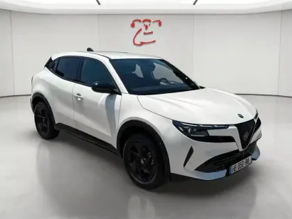 Photo 8 Alfa Romeo Junior  1.2 Ibrida 136ch Premium DCT6