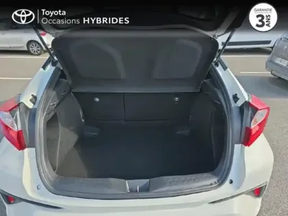 Photo 9 Toyota C-HR  122h Dynamic 2WD E-CVT
