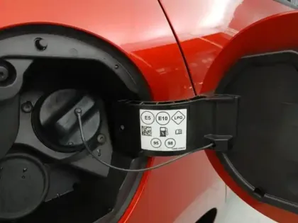Photo 9 Renault Clio  1.0 Eco-G 100ch Techno - 24