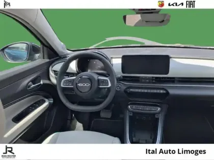 Photo 7 Fiat 600  1.2 Hybrid Turbo 110ch La Prima eDCT6 Step 2