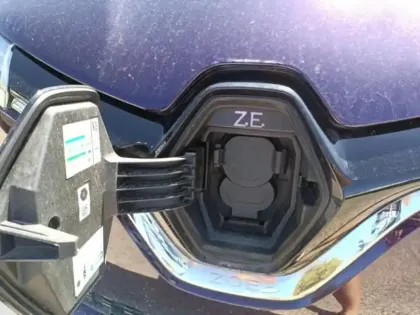 Photo 9 Renault Zoé Zoe E-Tech Equilibre charge normale R110 - 22B
