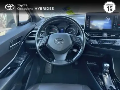 Photo 8 Toyota C-HR  122h Distinctive 2WD E-CVT RC18