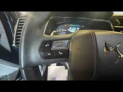 Photo 13 DS DS 7  E-TENSE 225ch Performance Line +