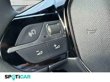 Photo 14 Peugeot 2008  1.2 100ch S&S Allure