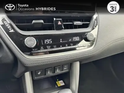 Photo 14 Toyota Corolla  CROSS 1.8 140ch STYLE COMFORT