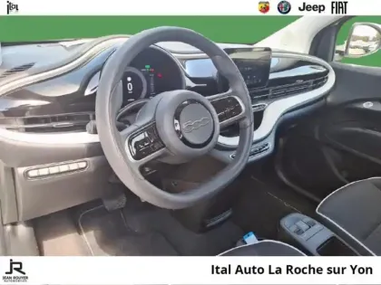 Photo 11 Fiat 500  e 95ch Action Plus