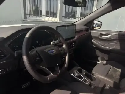 Photo 8 Ford Kuga  2.5 Duratec 180ch Hybrid FlexiFuel ST-Line X Powershift