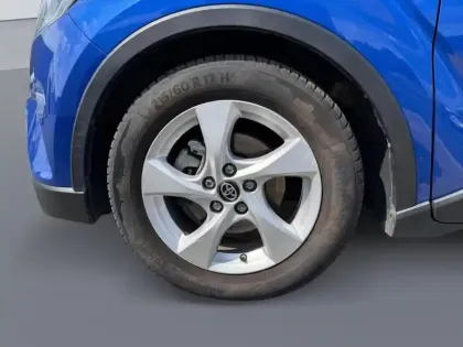 Photo 23 Toyota C-HR  122h Dynamic 2WD E-CVT