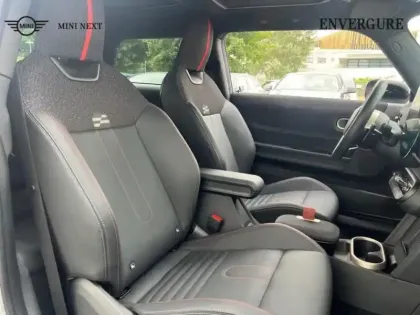 Photo 8 Mini Cooper  3 Portes S 204ch JCW DKG7