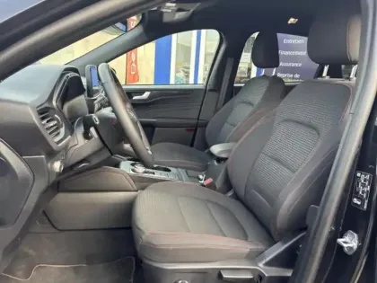 Photo 12 Ford Kuga  2.5 Duratec 190ch FHEV ST-Line BVA i-AWD