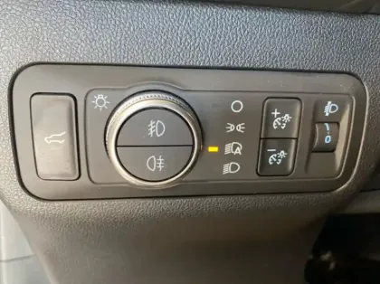 Photo 18 Ford Kuga 2.5 Duratec 190ch FHEV E85 Vignale BVA