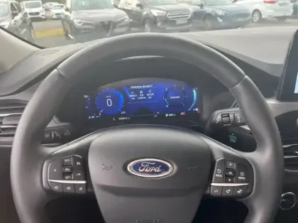 Photo 6 Ford Kuga 1.5 EcoBlue 120ch Titanium