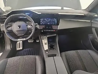 Photo 52 Peugeot 308  Hybrid 145 e-DCS6