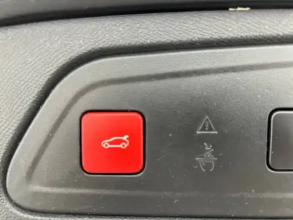 Photo 14 Citroën C5 aircross  Hybride Rechargeable 225 S&S e-EAT8
