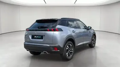 Photo 5 Peugeot 2008  PureTech 130 S&S EAT8